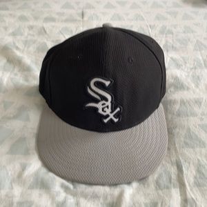 New Era 59Fifty WHITE SOX Hat 7 1/8